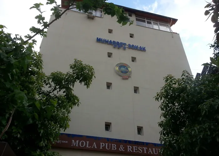 Mola Otel 3*