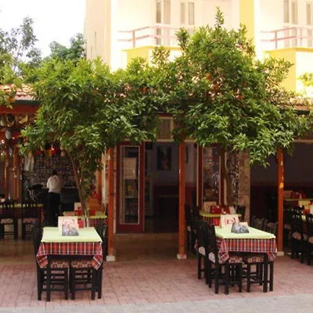 Hotel Mola