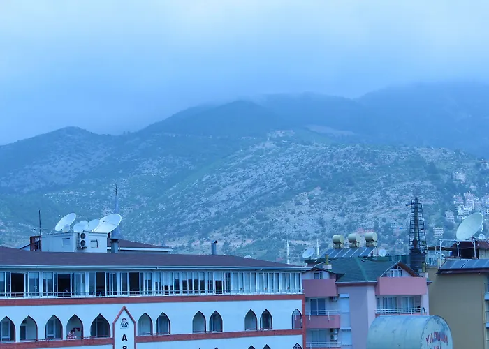 מלון Mola אלאניה