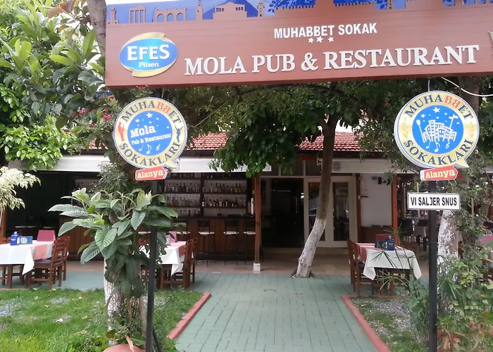 Mola Hotel